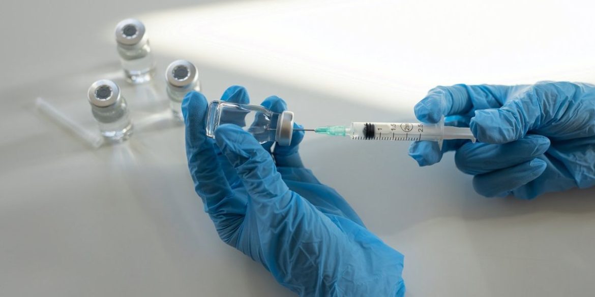 HealthyWomen Statement on HHS Dismissal and Replacement of All ACIP Members